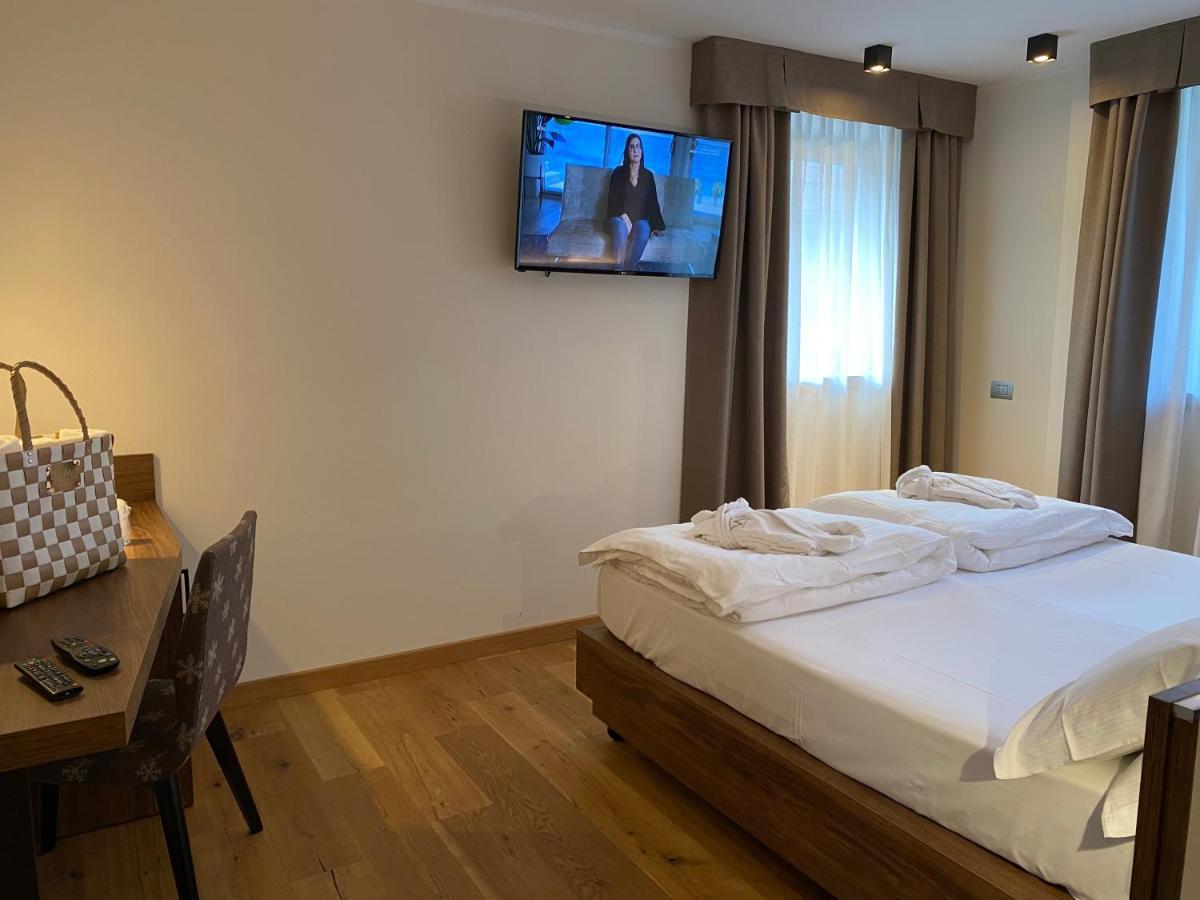Dolomeet Boutique Hotel Pinzolo Exteriér fotografie