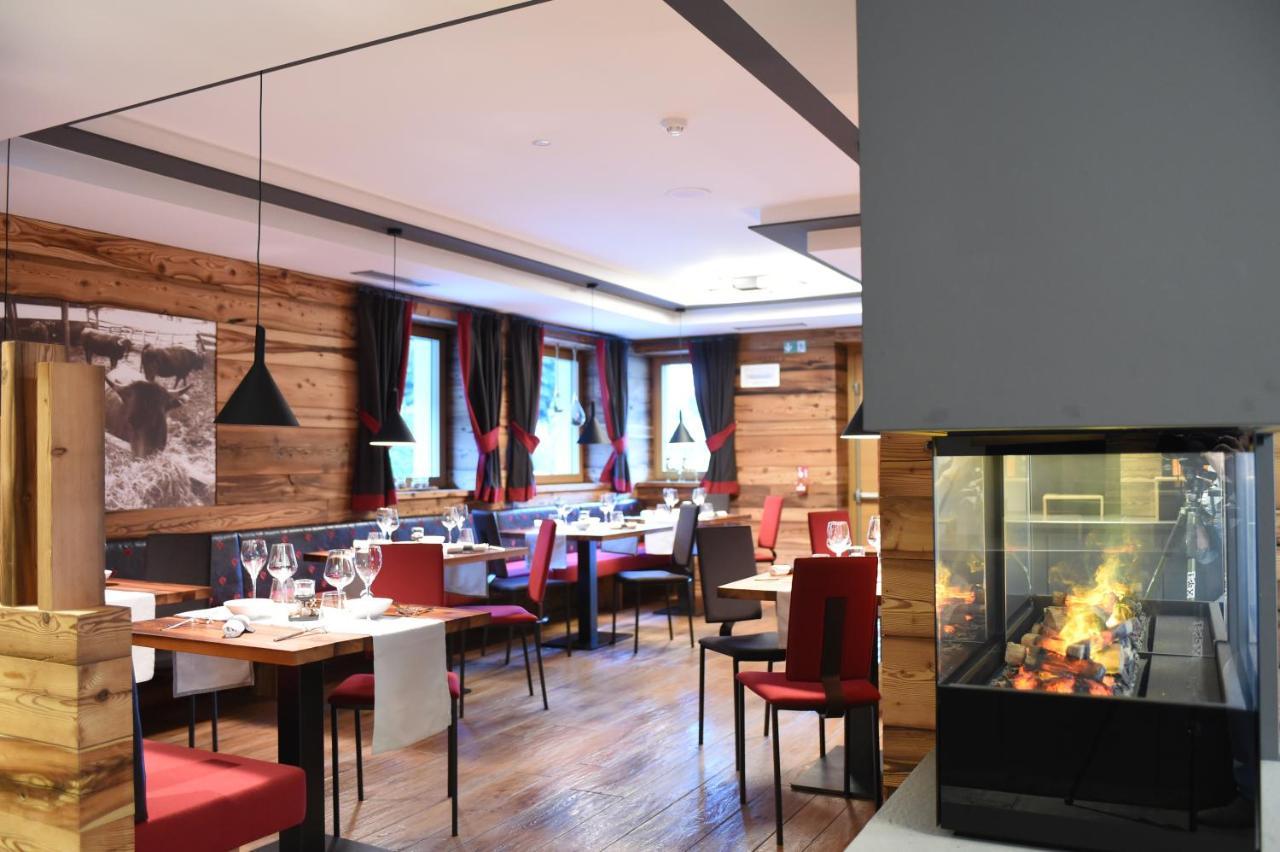 Dolomeet Boutique Hotel Pinzolo Exteriér fotografie